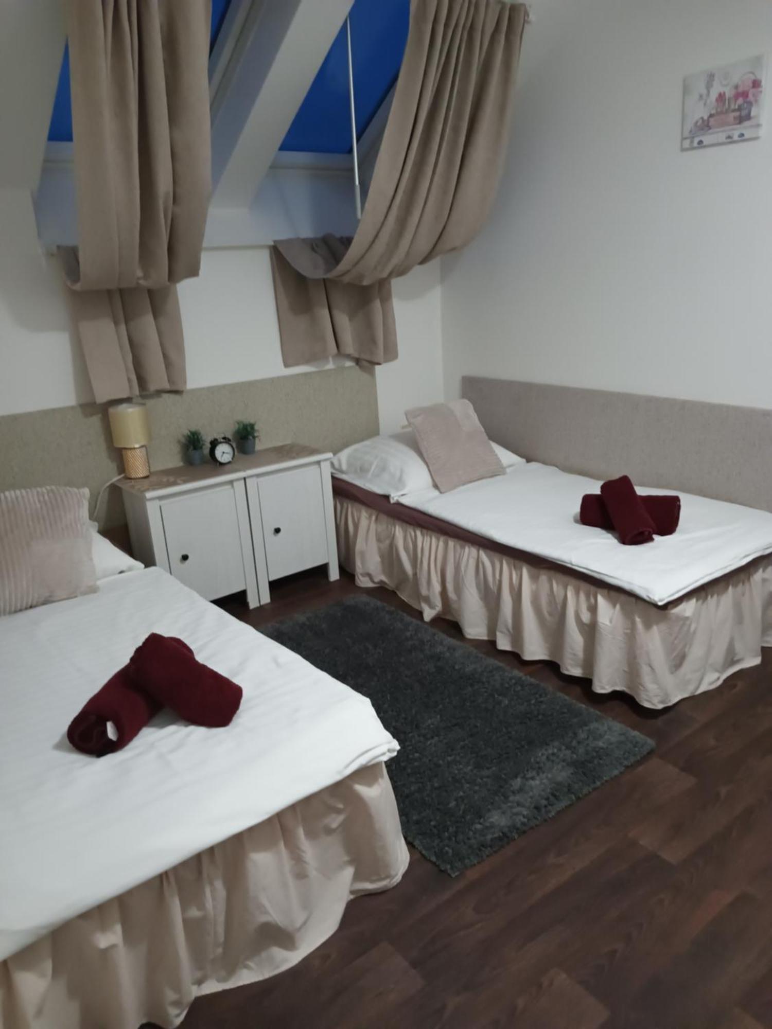 Penzion Lamberk Novy Jicin Exterior foto